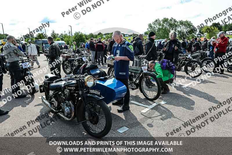 Vintage motorcycle club;eventdigitalimages;no limits trackdays;peter wileman photography;vintage motocycles;vmcc banbury run photographs